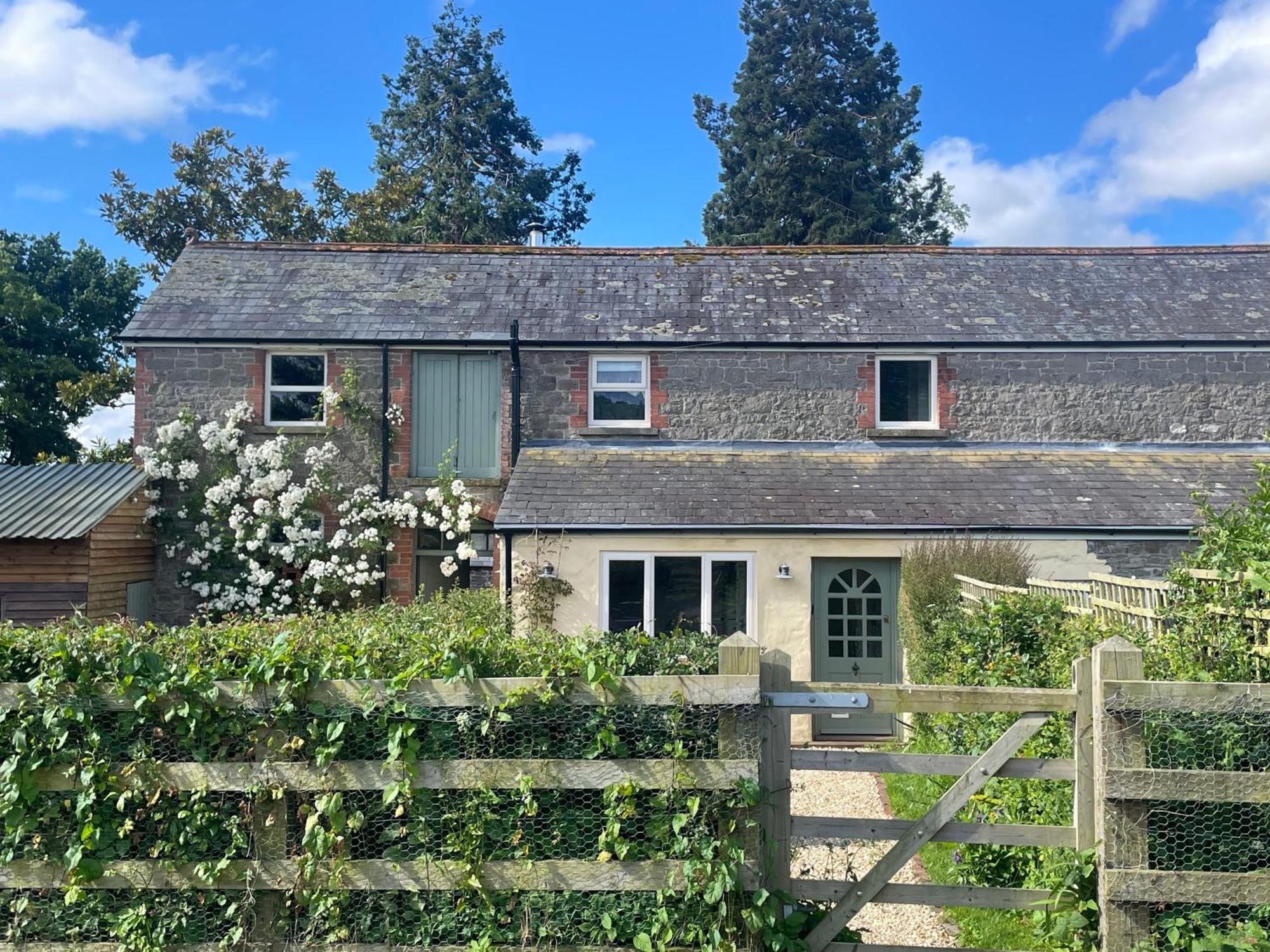 Relaxing Cottage In The Beautiful Usk Valley Extérieur photo